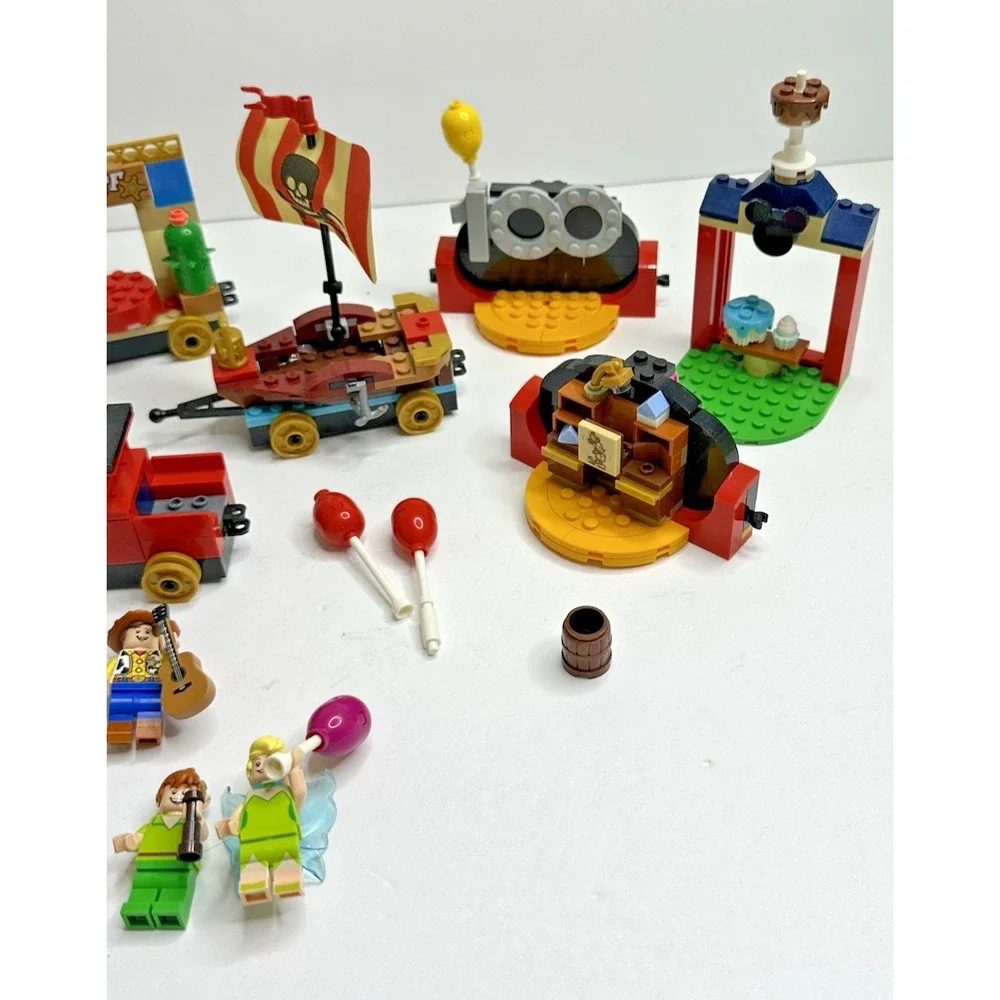 Legos Mickey Minnie Mouse Tinkerbell Peter Pan Woody Moana Train Set 43212